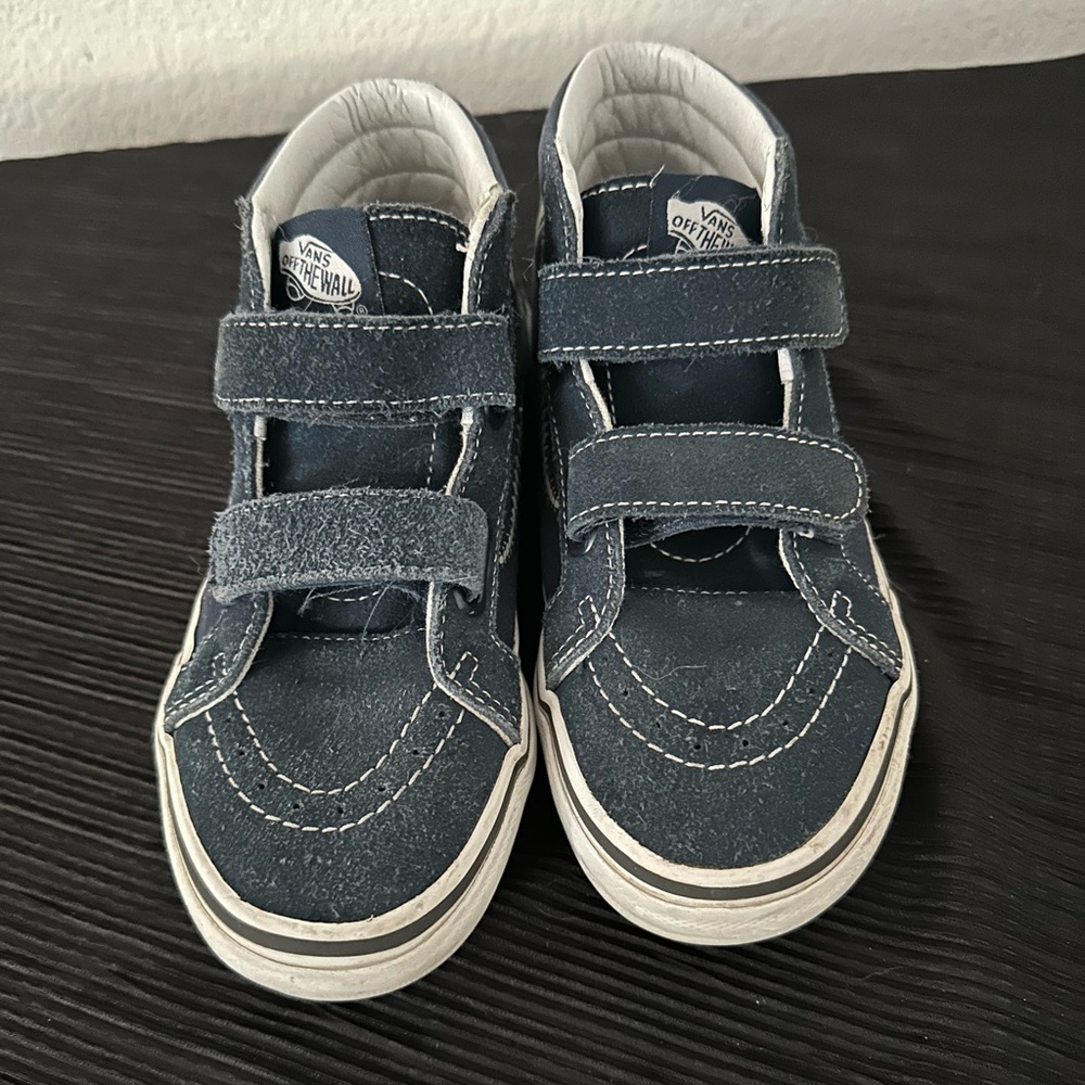 Boy high top Vans
